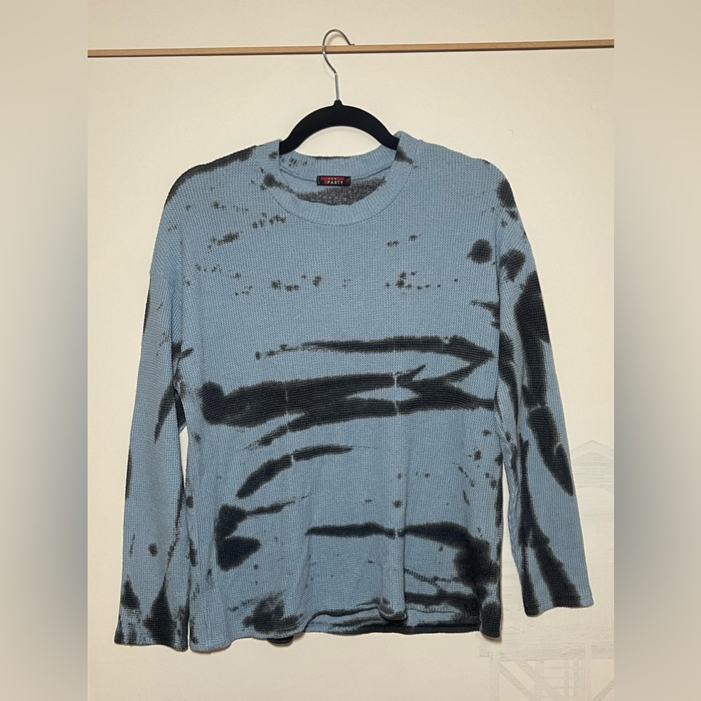 Tie dye lounge wear waffle knit long sleeve comfy shirt blue/black